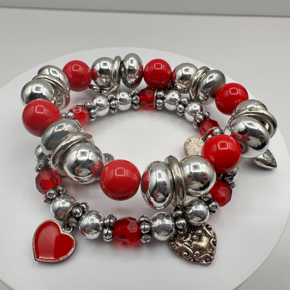 Vintage 90s Y2K Red Silver Heart Charm Beaded Stretch Bracelet Set